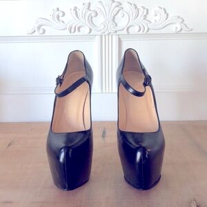 Christian Louboutin Lady Super platform Mary Janes